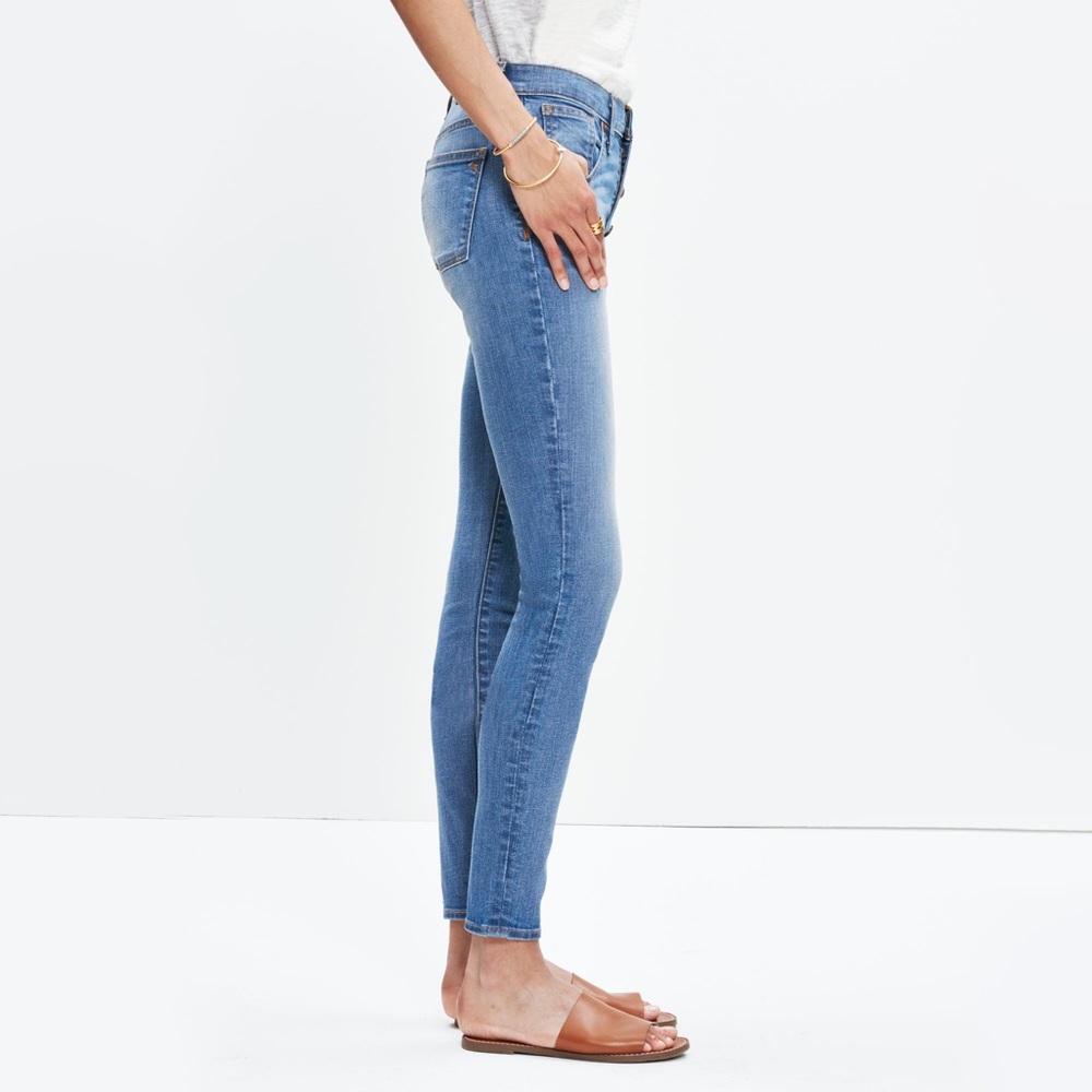 Madewell 9” High Riser Jeans - Picture 2 of 4